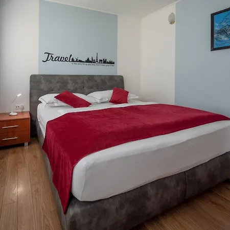 Apartment Anja Zrece